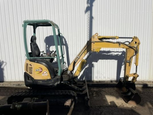 Yanmar VIO25-4 Canopy - Ekskavator mini: gambar 1 Yanmar VIO25-4 Canopy - Ekskavator mini: gambar 1