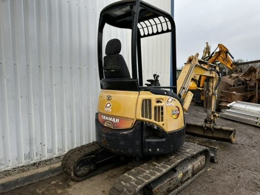 Yanmar VIO25-4 Canopy - Ekskavator mini: gambar 1 Yanmar VIO25-4 Canopy - Ekskavator mini: gambar 1