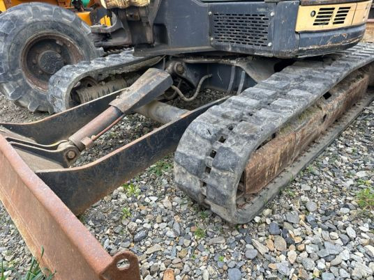 Yanmar VIO50 à 22500 Euros HT - Ekskavator mini: gambar 4 Yanmar VIO50 à 22500 Euros HT - Ekskavator mini: gambar 4