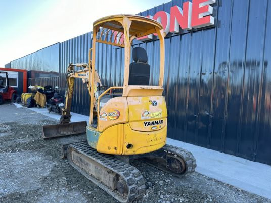 Yanmar Vio20-4 Canopy - Ekskavator mini: gambar 4 Yanmar Vio20-4 Canopy - Ekskavator mini: gambar 4