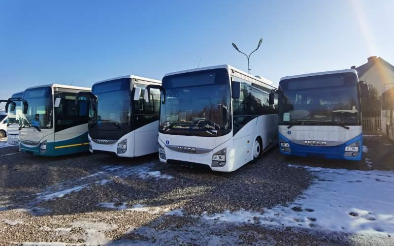 Iveco Arway Crossway 12m EURO 6 KLIMA, Intouro, ul - Bus pariwisata: gambar 4 Iveco Arway Crossway 12m EURO 6 KLIMA, Intouro, ul - Bus pariwisata: gambar 4