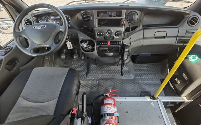 Bus pinggiran kota Iveco Daily 23 miejsca, KLIMA, WEBASTO: gambar 10