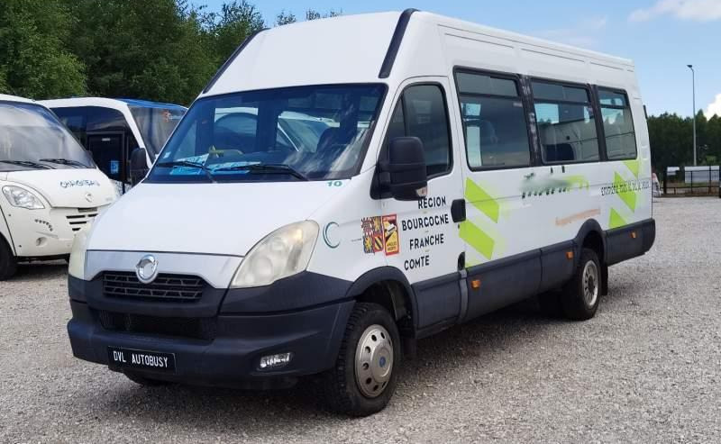 Iveco Daily 23 miejsca, KLIMA, WEBASTO - Bus pinggiran kota: gambar 2 Iveco Daily 23 miejsca, KLIMA, WEBASTO - Bus pinggiran kota: gambar 2