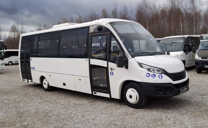 Iveco Rosero First 2022 EURO 6 2szt - Bus kota: gambar 1 Iveco Rosero First 2022 EURO 6 2szt - Bus kota: gambar 1
