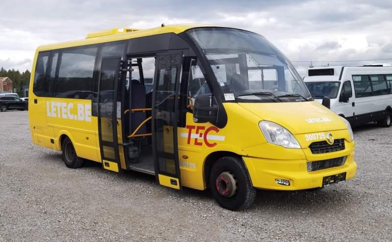 Iveco Rosero First *2x klima*webasto* - Bus kota: gambar 1 Iveco Rosero First *2x klima*webasto* - Bus kota: gambar 1