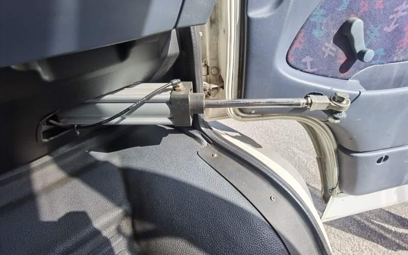 Leasing Mercedes-Benz Vario 814D 38+12 Mercedes-Benz Vario 814D 38+12: gambar 7 Leasing Mercedes-Benz Vario 814D 38+12 Mercedes-Benz Vario 814D 38+12: gambar 7