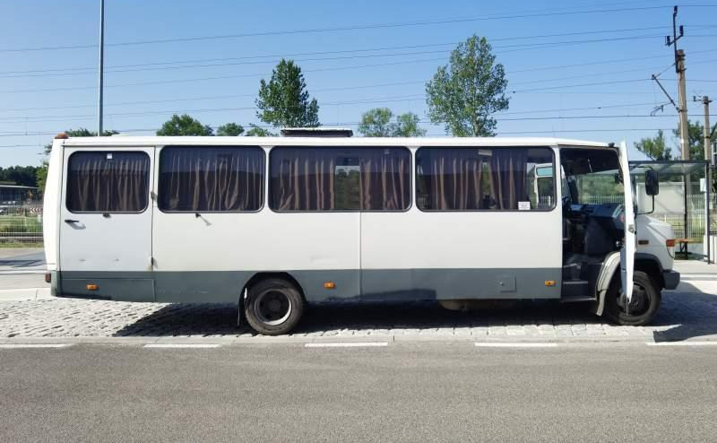 Mercedes-Benz Vario 814D 38+12 - Bus pinggiran kota: gambar 3 Mercedes-Benz Vario 814D 38+12 - Bus pinggiran kota: gambar 3