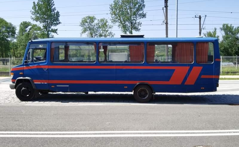 Mercedes-Benz Vario 814D 38+14 - Bus pinggiran kota: gambar 4 Mercedes-Benz Vario 814D 38+14 - Bus pinggiran kota: gambar 4