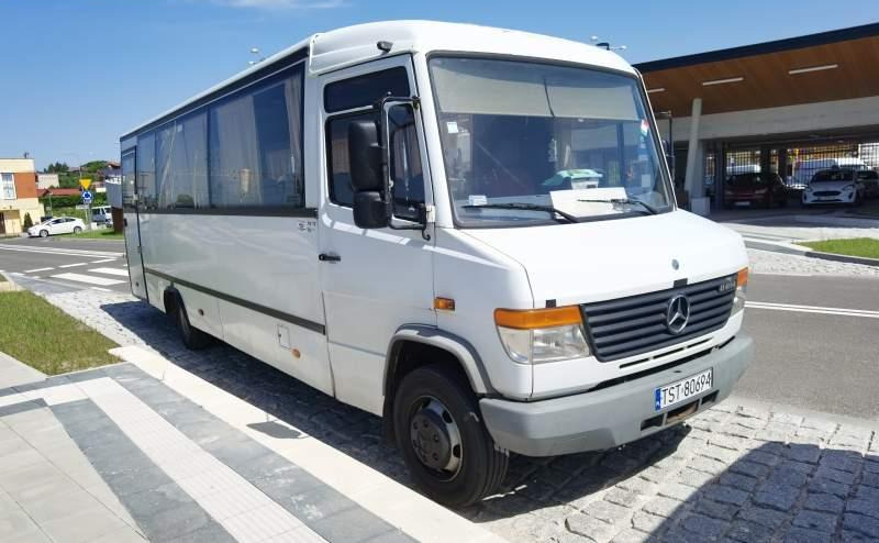 Mercedes-Benz Vario 814D 38+15 - Bus pinggiran kota: gambar 2 Mercedes-Benz Vario 814D 38+15 - Bus pinggiran kota: gambar 2