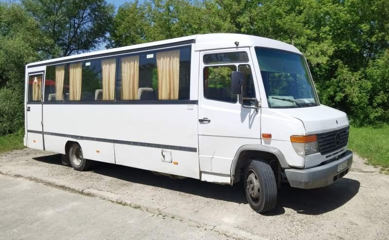 Mercedes-Benz Vario 814D 38 - Bus pinggiran kota: gambar 1 Mercedes-Benz Vario 814D 38 - Bus pinggiran kota: gambar 1