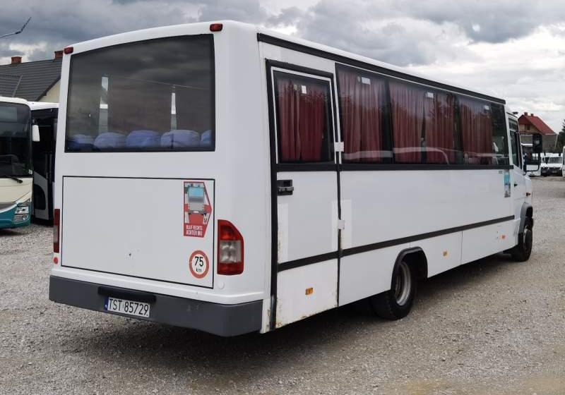 Mercedes-Benz Vario 814D 39+13 - Bus pinggiran kota: gambar 3 Mercedes-Benz Vario 814D 39+13 - Bus pinggiran kota: gambar 3