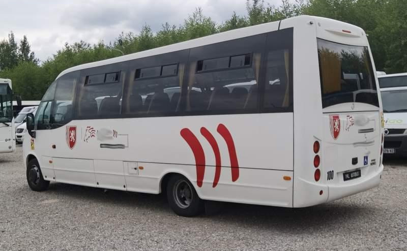 Mercedes-Benz WING VARIO 34 euro 5 *klimatyzacja*webasto*winda - Bus pinggiran kota: gambar 4 Mercedes-Benz WING VARIO 34 euro 5 *klimatyzacja*webasto*winda - Bus pinggiran kota: gambar 4