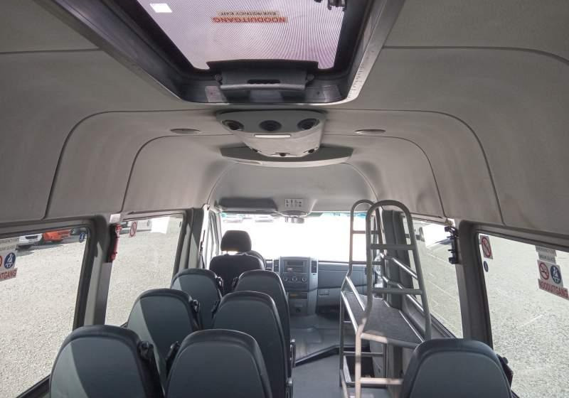 Bus pinggiran kota Mercedes-Benz sprinter 516: gambar 14