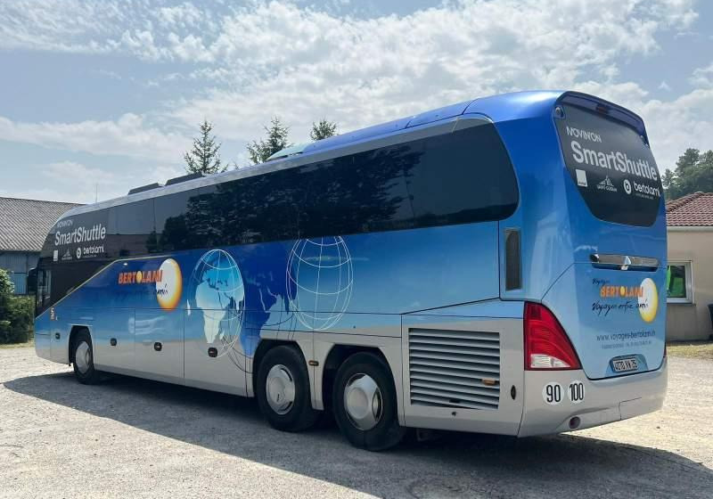 Neoplan Cityliner 61 miejsc - Bus pariwisata: gambar 2 Neoplan Cityliner 61 miejsc - Bus pariwisata: gambar 2