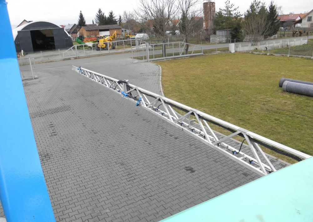 Penyemprot self-propelled Berthoud Raptor 4240 36 M, GPS Trimble Automatyczne wylaczanie sekcji, Nie Malowany, Stan Bardzo Dobry: gambar 14 Penyemprot self-propelled Berthoud Raptor 4240 36 M, GPS Trimble Automatyczne wylaczanie sekcji, Nie Malowany, Stan Bardzo Dobry: gambar 14