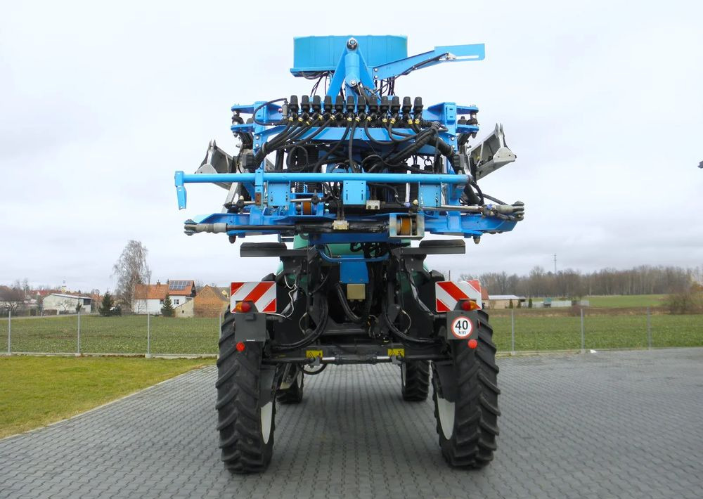 Penyemprot self-propelled Berthoud Raptor 4240 36 M, GPS Trimble Automatyczne wylaczanie sekcji, Nie Malowany, Stan Bardzo Dobry: gambar 11 Penyemprot self-propelled Berthoud Raptor 4240 36 M, GPS Trimble Automatyczne wylaczanie sekcji, Nie Malowany, Stan Bardzo Dobry: gambar 11