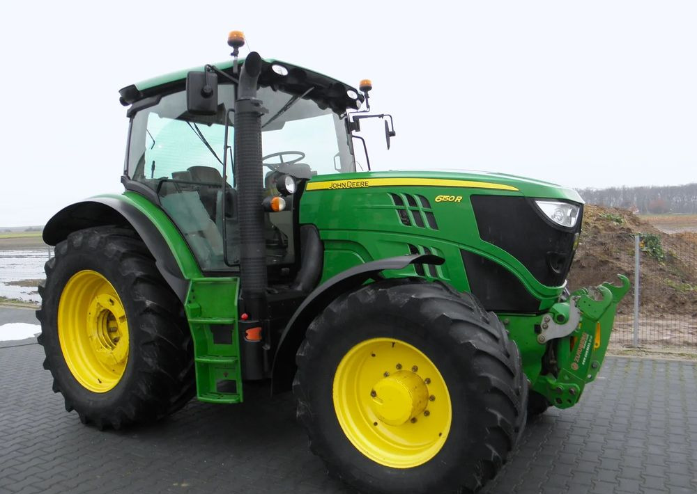 John Deere 6150R 2014 Rok, Przedni TUZ,WOM, Nie Malowany, Stan Bardzo Dobry - Traktor: gambar 4 John Deere 6150R 2014 Rok, Przedni TUZ,WOM, Nie Malowany, Stan Bardzo Dobry - Traktor: gambar 4