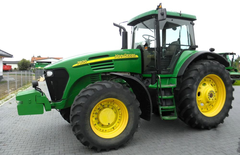 John Deere 7820 2006 Rok, POWERQUAD Skrzynia, TLS, Nie Malowany, Stan Idealny - Traktor: gambar 5 John Deere 7820 2006 Rok, POWERQUAD Skrzynia, TLS, Nie Malowany, Stan Idealny - Traktor: gambar 5