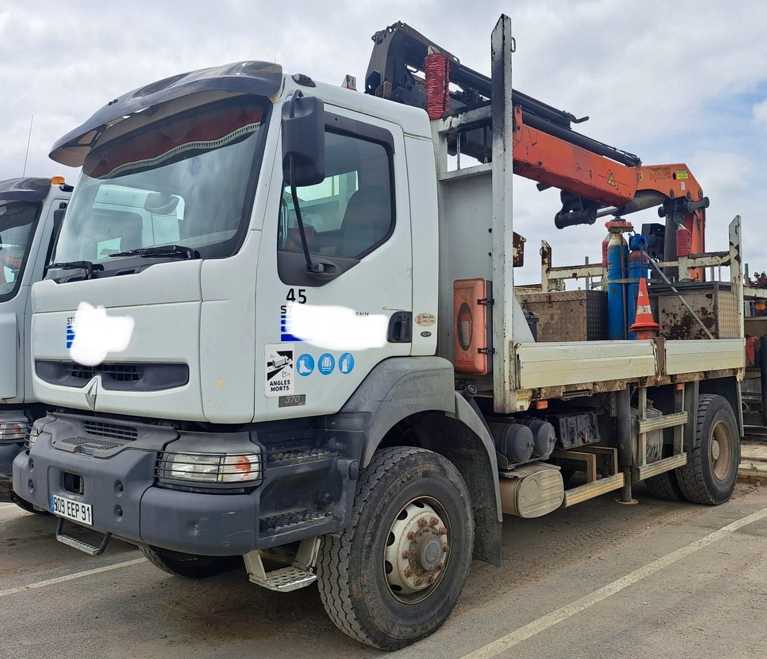 RENAULT Kerax 370dci 4x4 plateau grue Palfinger pk29002 - Truk flatbed, Truk derek: gambar 1 RENAULT Kerax 370dci 4x4 plateau grue Palfinger pk29002 - Truk flatbed, Truk derek: gambar 1