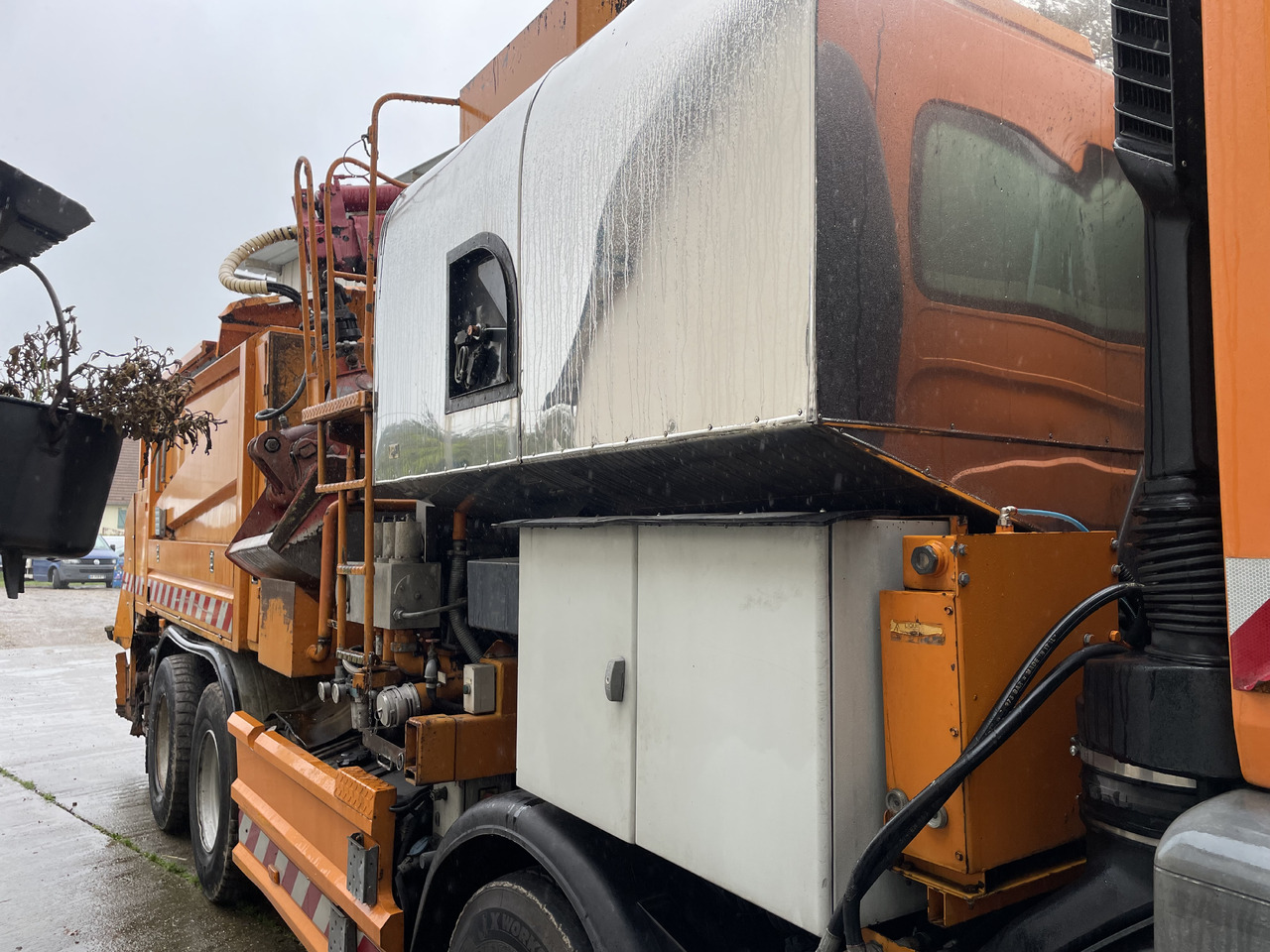 Aspal sprayer Renault Kerax 8x4 pata point a temps Mauguin: gambar 9