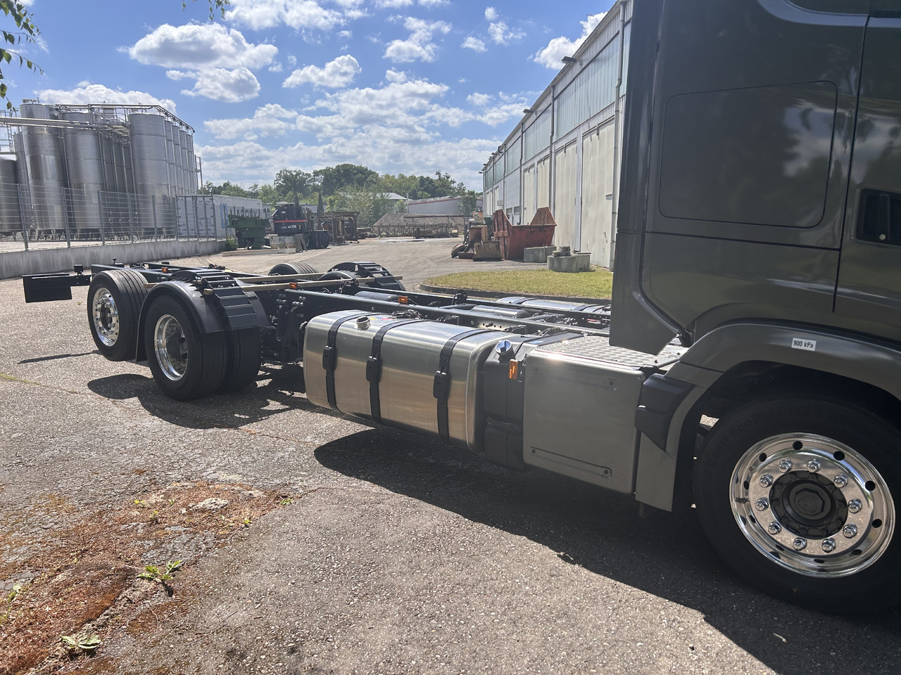 Scania S540 6x2LB - Pengangkut kontainer/ Container truck: gambar 5 Scania S540 6x2LB - Pengangkut kontainer/ Container truck: gambar 5