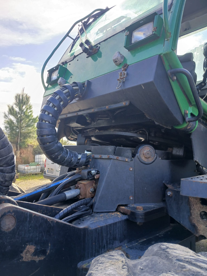 John Deere 1470D ECO III - Peralatan pemanen: gambar 4 John Deere 1470D ECO III - Peralatan pemanen: gambar 4