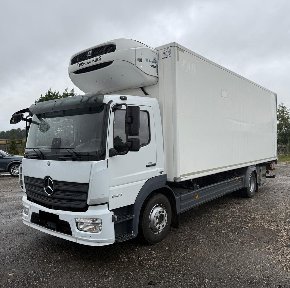 MERCEDES-BENZ ATEGO 1523 - Truk berpendingin: gambar 1 MERCEDES-BENZ ATEGO 1523 - Truk berpendingin: gambar 1