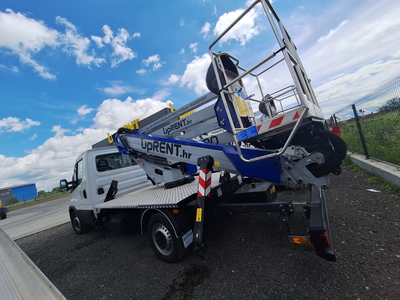 IVECO DAILY 35S144 - Platform udara yang dipasang di truk: gambar 1 IVECO DAILY 35S144 - Platform udara yang dipasang di truk: gambar 1