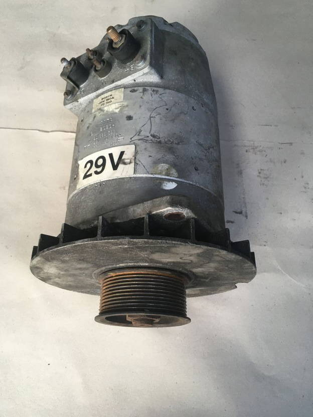 Bosch Bosch Lichtmaschine 180A 28V Bosch 0120689536 Generator Lima 0120689589 - Alternator: gambar 1 Bosch Bosch Lichtmaschine 180A 28V Bosch 0120689536 Generator Lima 0120689589 - Alternator: gambar 1