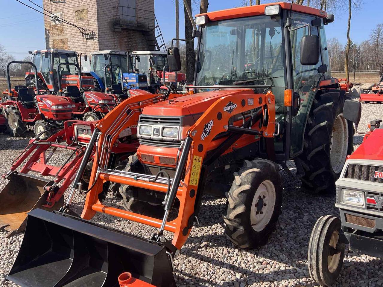 Kubota GL467 - Traktor: gambar 1 Kubota GL467 - Traktor: gambar 1