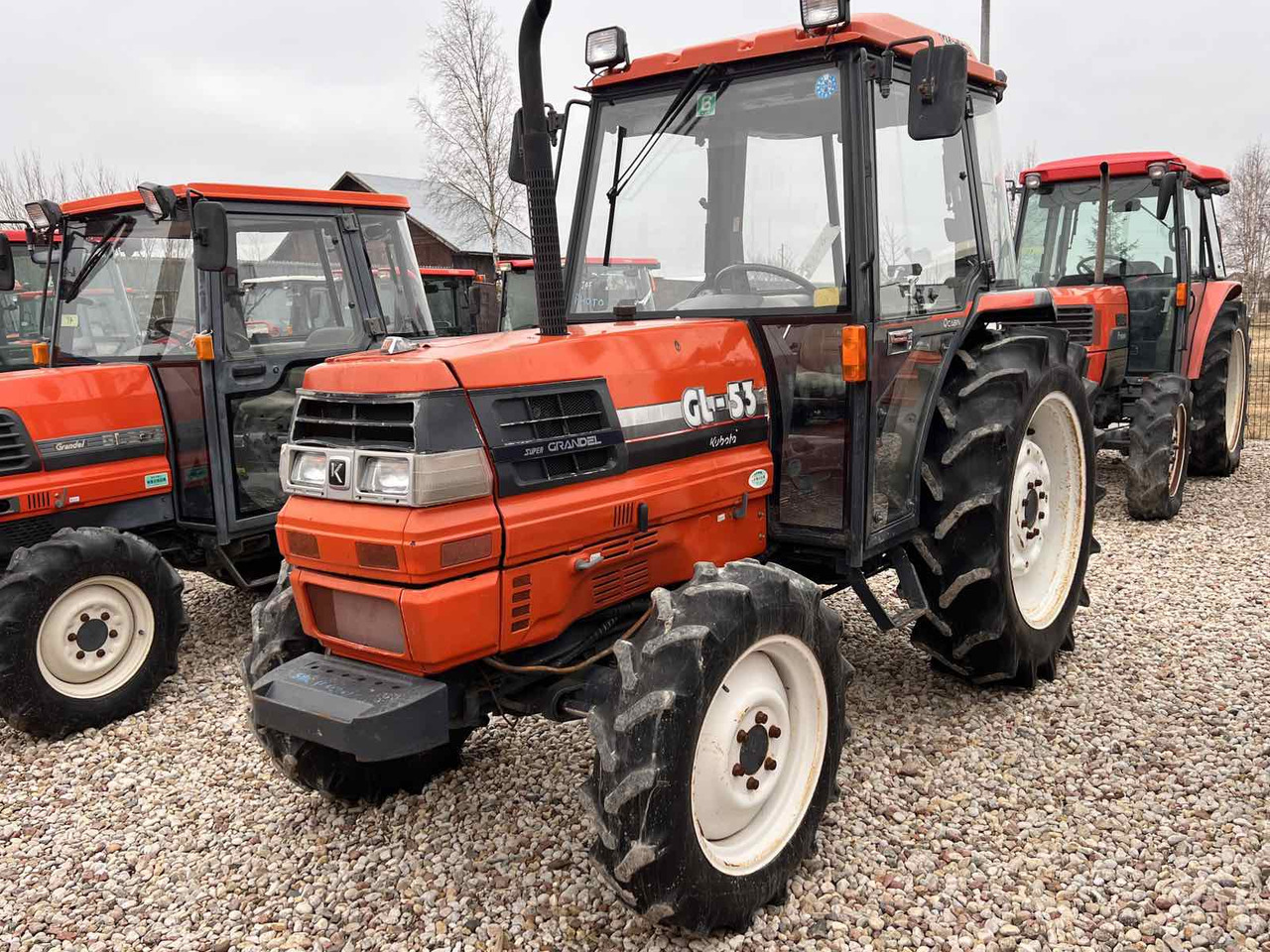 Kubota GL53 - Traktor terlacak: gambar 1 Kubota GL53 - Traktor terlacak: gambar 1