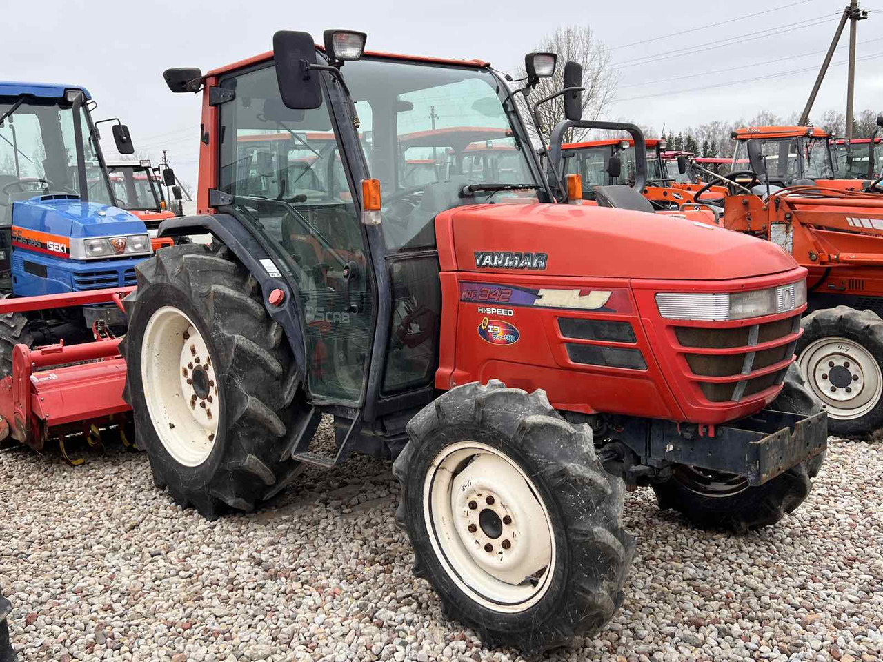 Yanmar AF342 - Traktor kompak: gambar 2 Yanmar AF342 - Traktor kompak: gambar 2