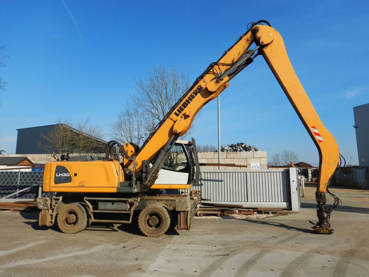 LIEBHERR LH 30 Industry - Mesin pengisi: gambar 2 LIEBHERR LH 30 Industry - Mesin pengisi: gambar 2