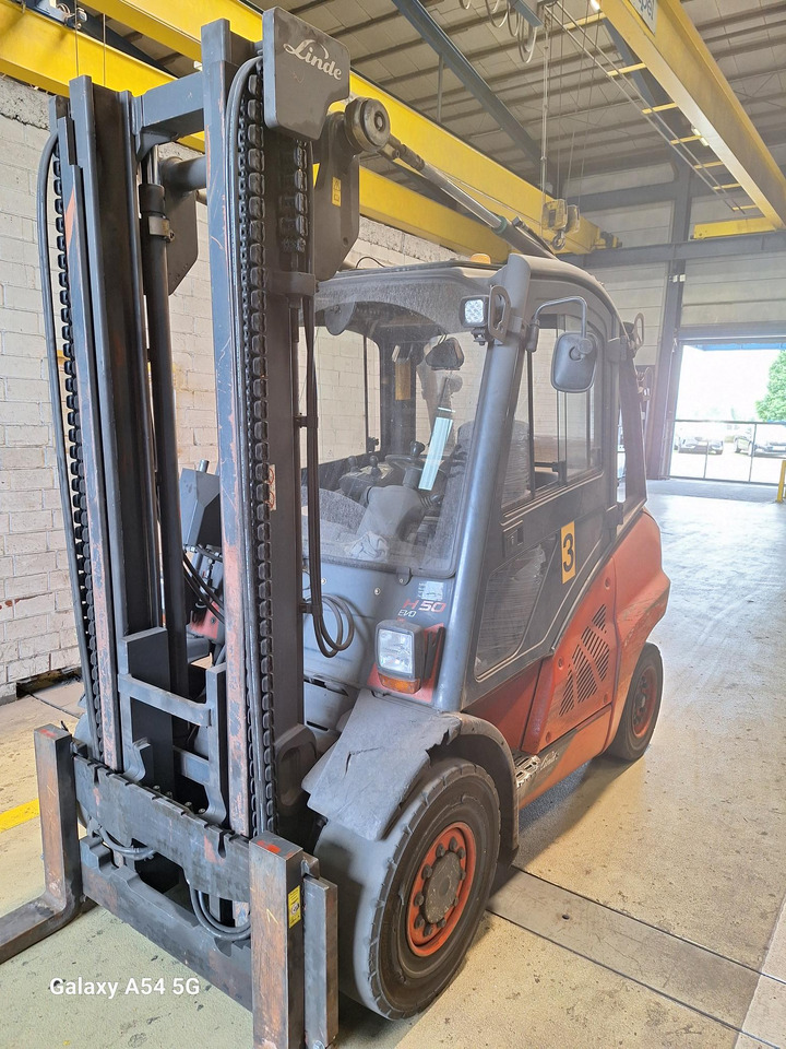 LINDE H 50 D-02 600 - Forklift diesel: gambar 1 LINDE H 50 D-02 600 - Forklift diesel: gambar 1