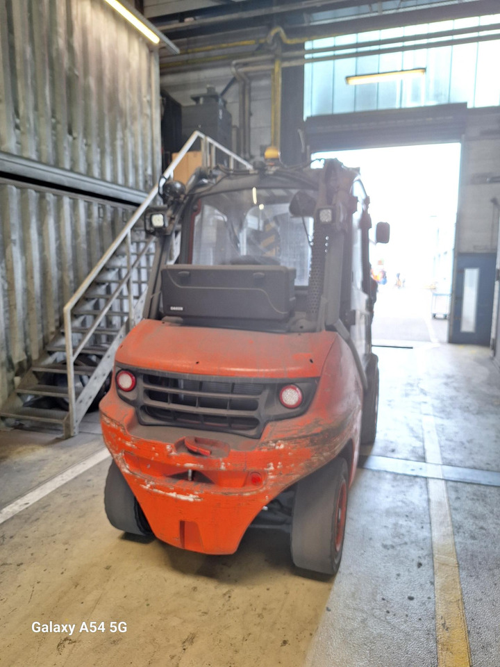 LINDE H 50 D-02 600 - Forklift diesel: gambar 3 LINDE H 50 D-02 600 - Forklift diesel: gambar 3