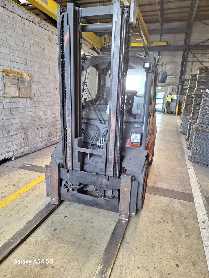 LINDE H 50 D-02 600 - Forklift diesel: gambar 5 LINDE H 50 D-02 600 - Forklift diesel: gambar 5