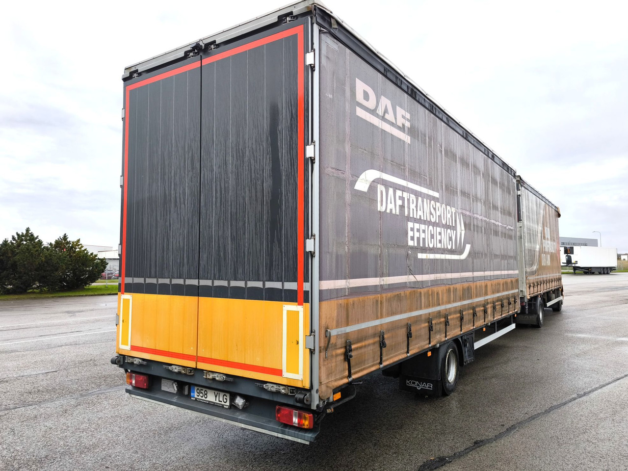 DAF LF 280 FA - Truk dengan terpal samping: gambar 4 DAF LF 280 FA - Truk dengan terpal samping: gambar 4