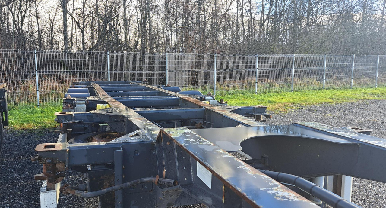 RENDERS EURO 922 - Semi-trailer pengangkut mobil: gambar 5 RENDERS EURO 922 - Semi-trailer pengangkut mobil: gambar 5