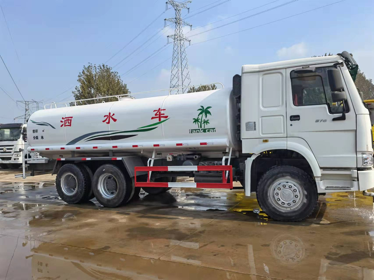 HOWO 336-371 - Truk tangki: gambar 2 HOWO 336-371 - Truk tangki: gambar 2