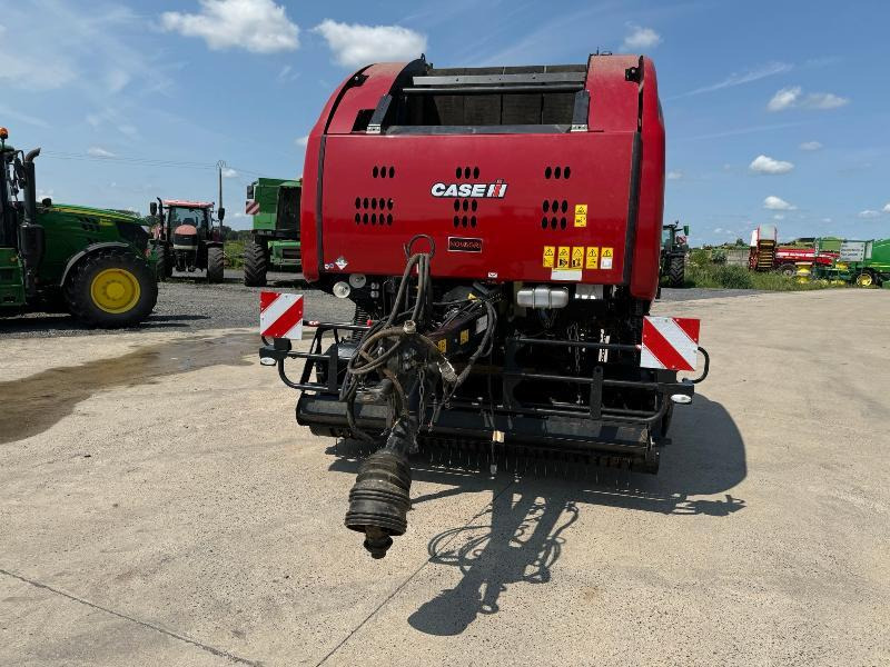 CASE-IH RB 465 - Baler bulat: gambar 2 CASE-IH RB 465 - Baler bulat: gambar 2