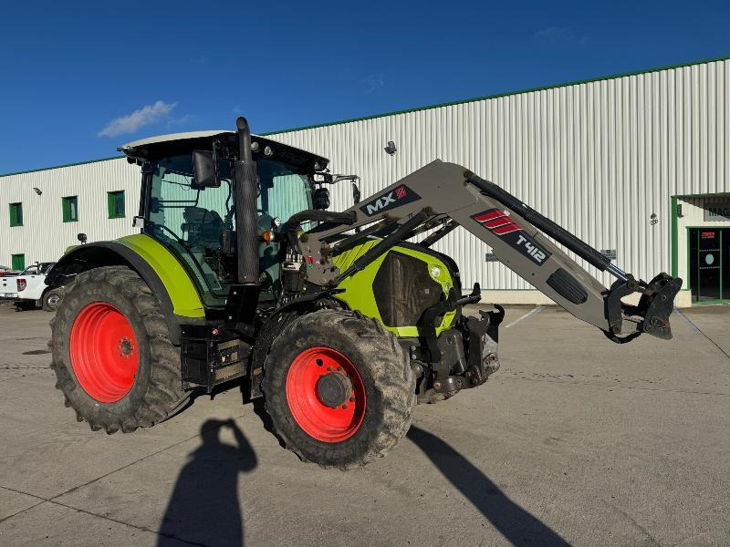 CLAAS ARION 520 - Traktor: gambar 3 CLAAS ARION 520 - Traktor: gambar 3