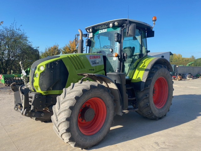 CLAAS ARION 640 CIS - Traktor: gambar 1 CLAAS ARION 640 CIS - Traktor: gambar 1