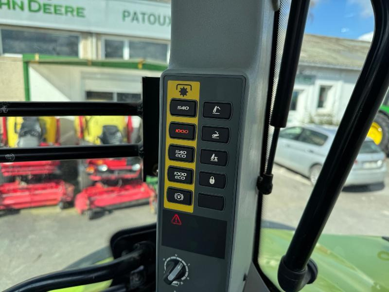 Traktor CLAAS ARION 650: gambar 9