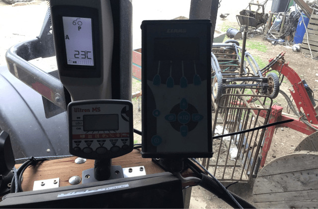 Baler bulat CLAAS VARIANT 380: gambar 8