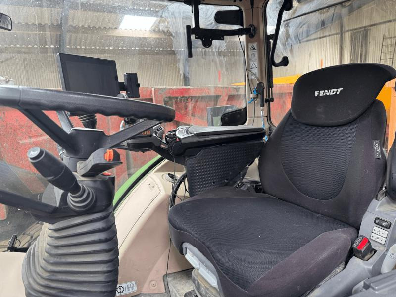 FENDT 720 PROFI PLUS - Traktor: gambar 5 FENDT 720 PROFI PLUS - Traktor: gambar 5