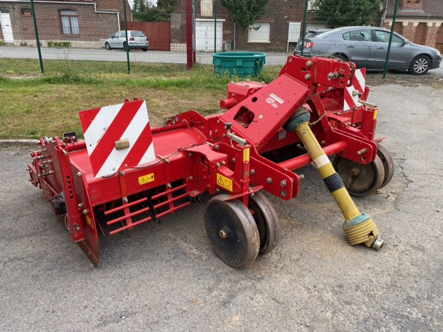 GRIMME GF 400 - Mesin budidaya kentang: gambar 2 GRIMME GF 400 - Mesin budidaya kentang: gambar 2