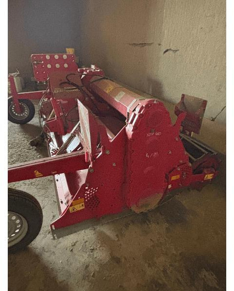 GRIMME GR300 - Mesin budidaya kentang: gambar 3 GRIMME GR300 - Mesin budidaya kentang: gambar 3