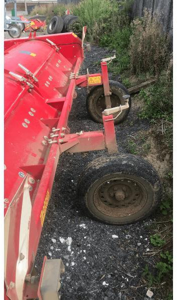 GRIMME KS3600 - Mesin budidaya kentang: gambar 3 GRIMME KS3600 - Mesin budidaya kentang: gambar 3