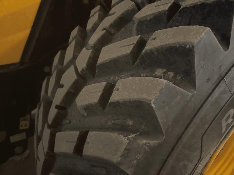 JCB FASTRAC 4220 - Traktor: gambar 3 JCB FASTRAC 4220 - Traktor: gambar 3