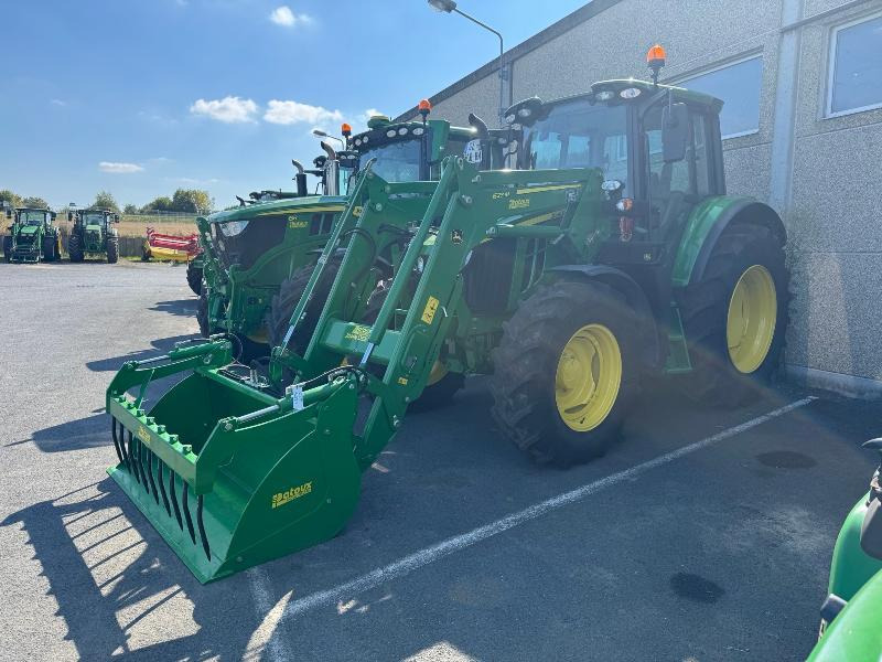 JOHN DEERE 6100M - Traktor: gambar 1 JOHN DEERE 6100M - Traktor: gambar 1